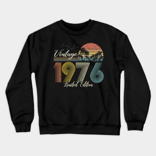 Vintage 1976 Limited Edition Men Women 44 Birthday Crewneck Sweatshirt